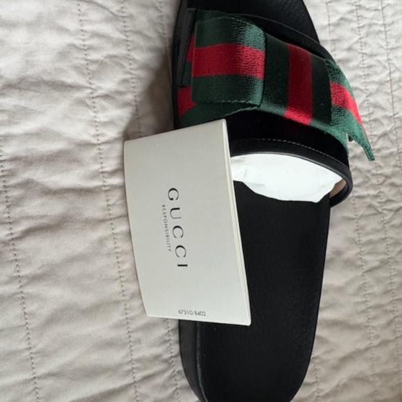 Gucci Slides Women Bow Pool Slides - Picture 3 of 3